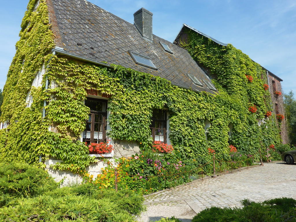Le Moulin De Tigny Bed & Breakfast Exterior photo