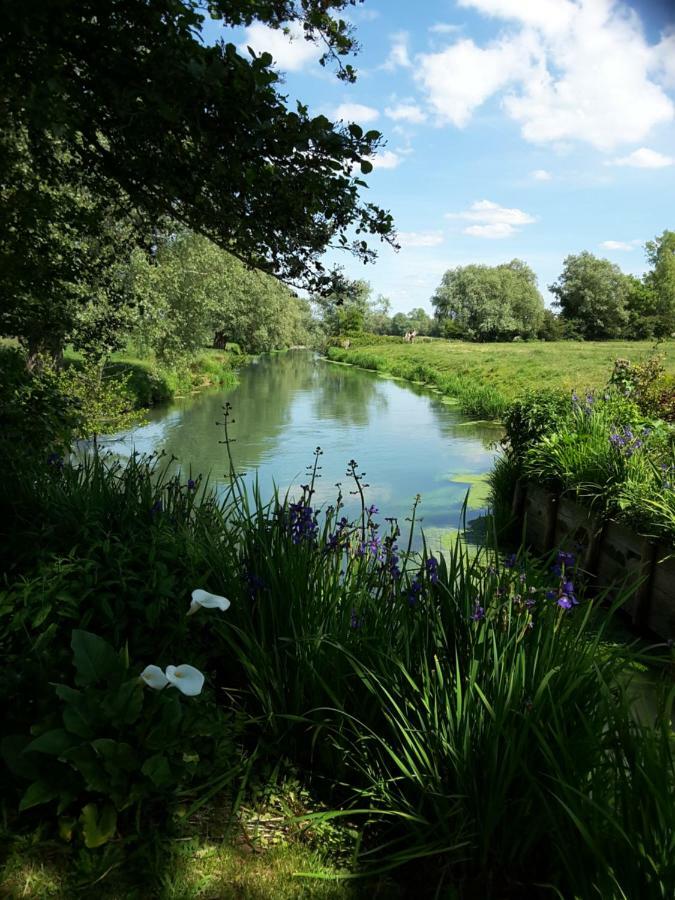 Le Moulin De Tigny Bed & Breakfast Exterior photo
